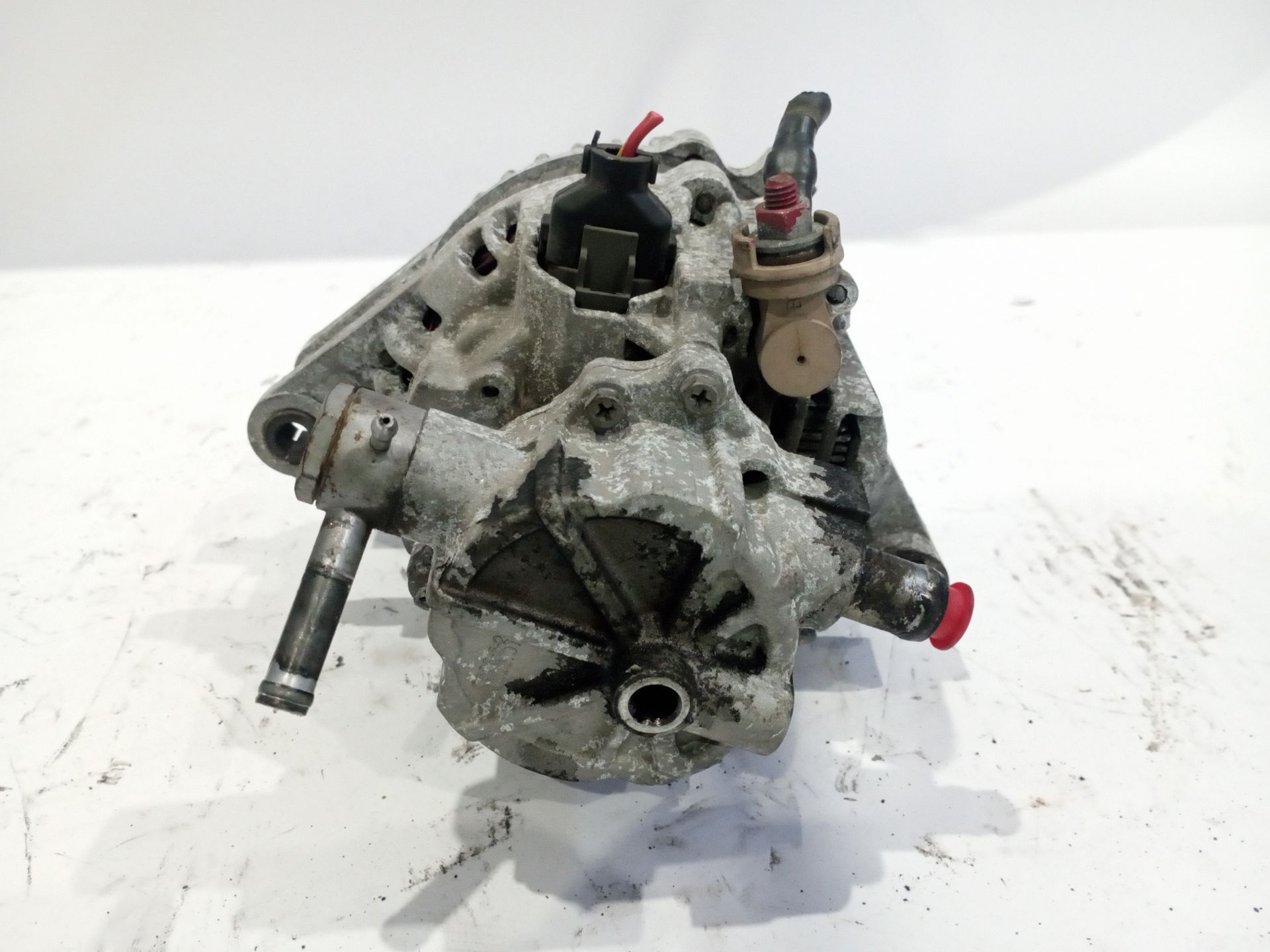 alternador_373004a003_hyundai_h_1_furgoneta_a1_2_5_crdi