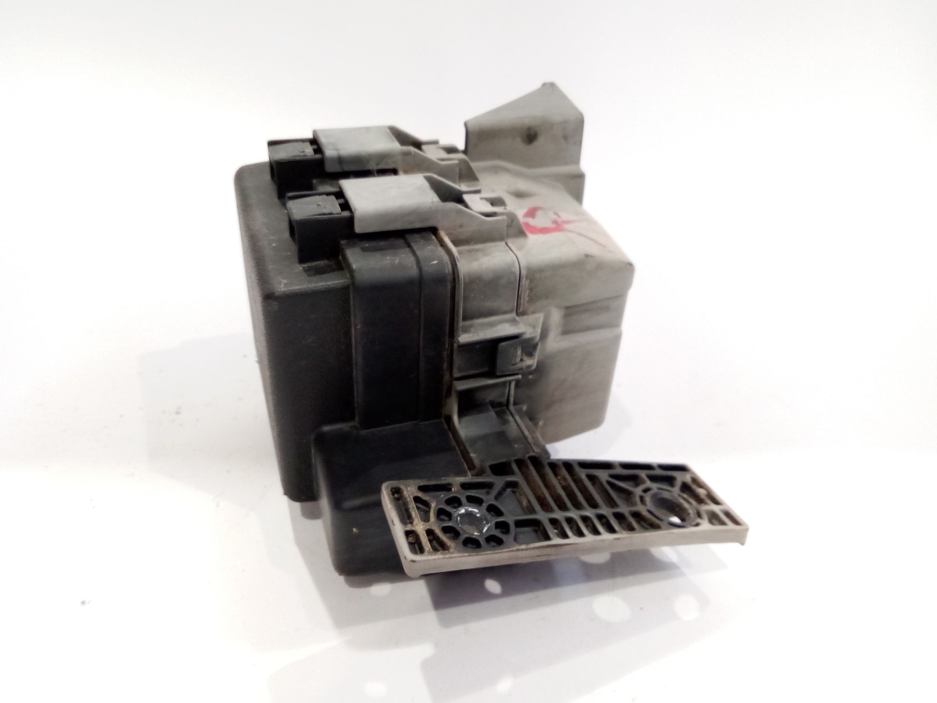 caja_reles_fusibles_243880001r_020214749_renault_megane_iii_coupe_dz0_1_2_0_r_s