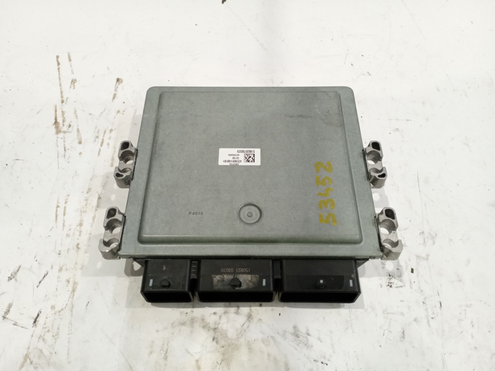 centralita_motor_uce_237106288r_renault_megane_iv_hatchback_b9a_m_n_1_2_tce_130_b9mr