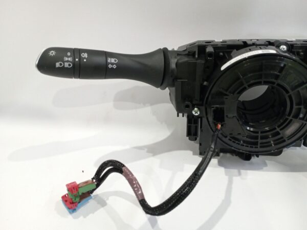 mando_multifuncion_255673584r_renault_megane_iv_hatchback_b9a_m_n_1_5_blue_dci_115_b9a6