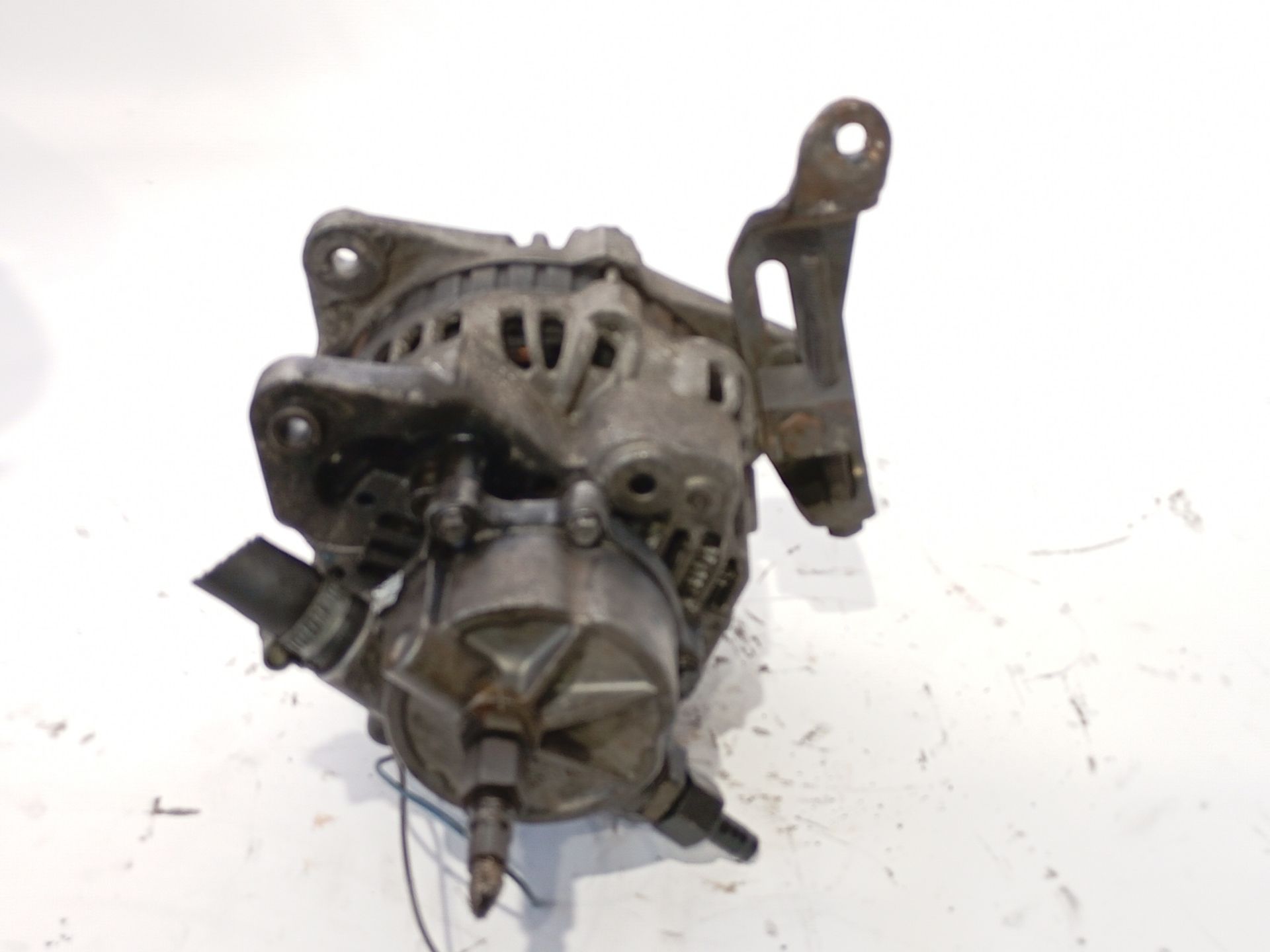 alternador_r98vb18k359bc_transit_2_5_d_2000_c629173r_al_de