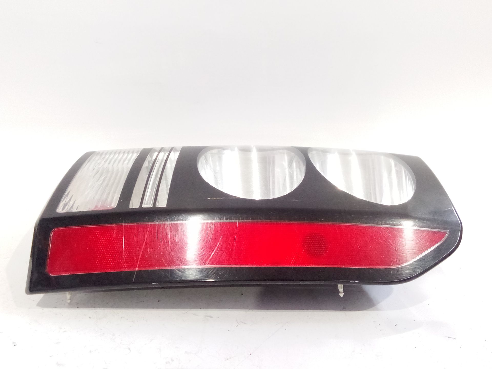 piloto_trasero_derecho_lr052395_land_rover_discovery_iv_l319_3_0_td_4x4