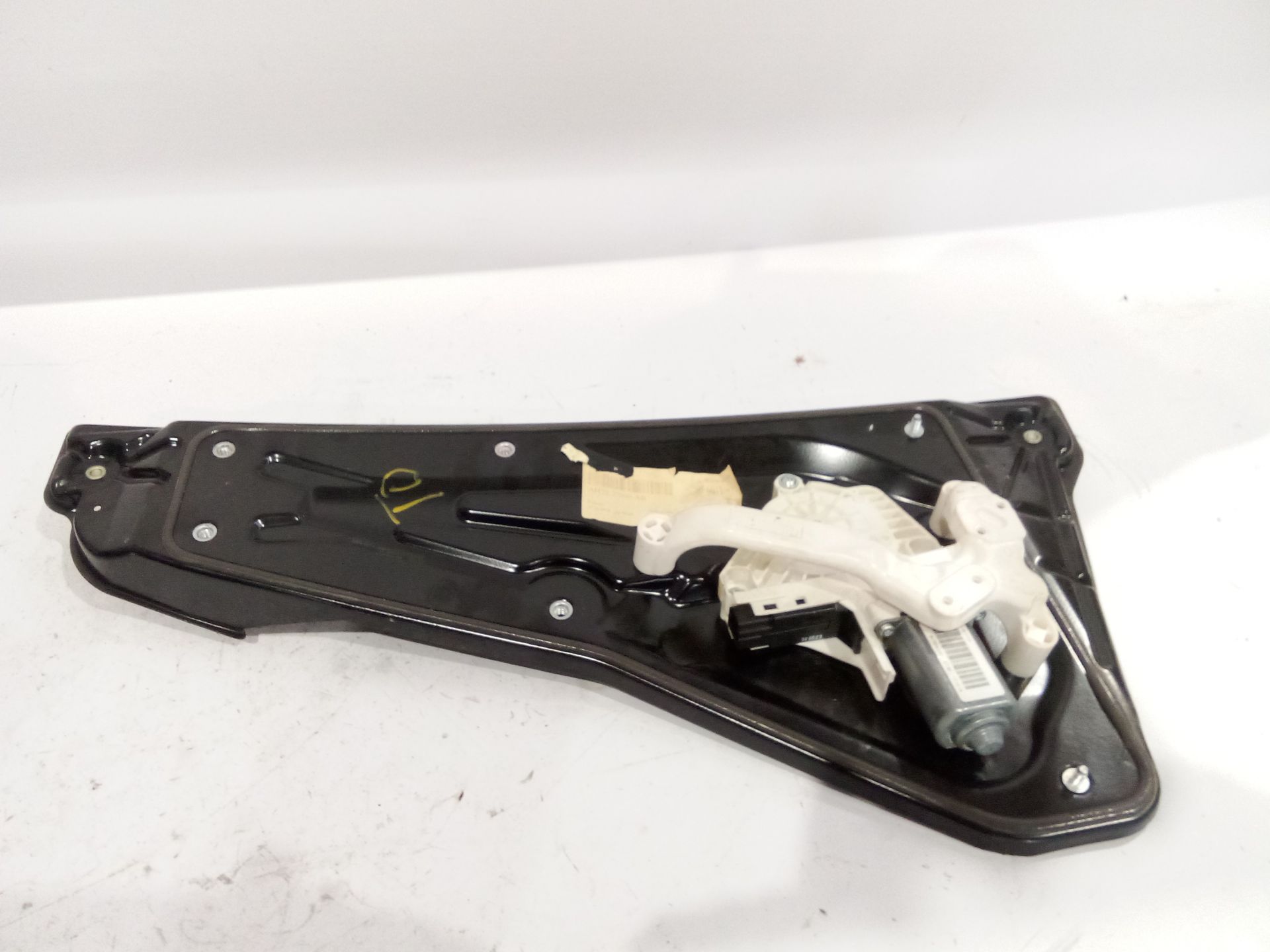 elevalunas_trasero_derecho_lr052109_ah2227000ab_land_rover_discovery_iv_l319_3_0_td_4x4