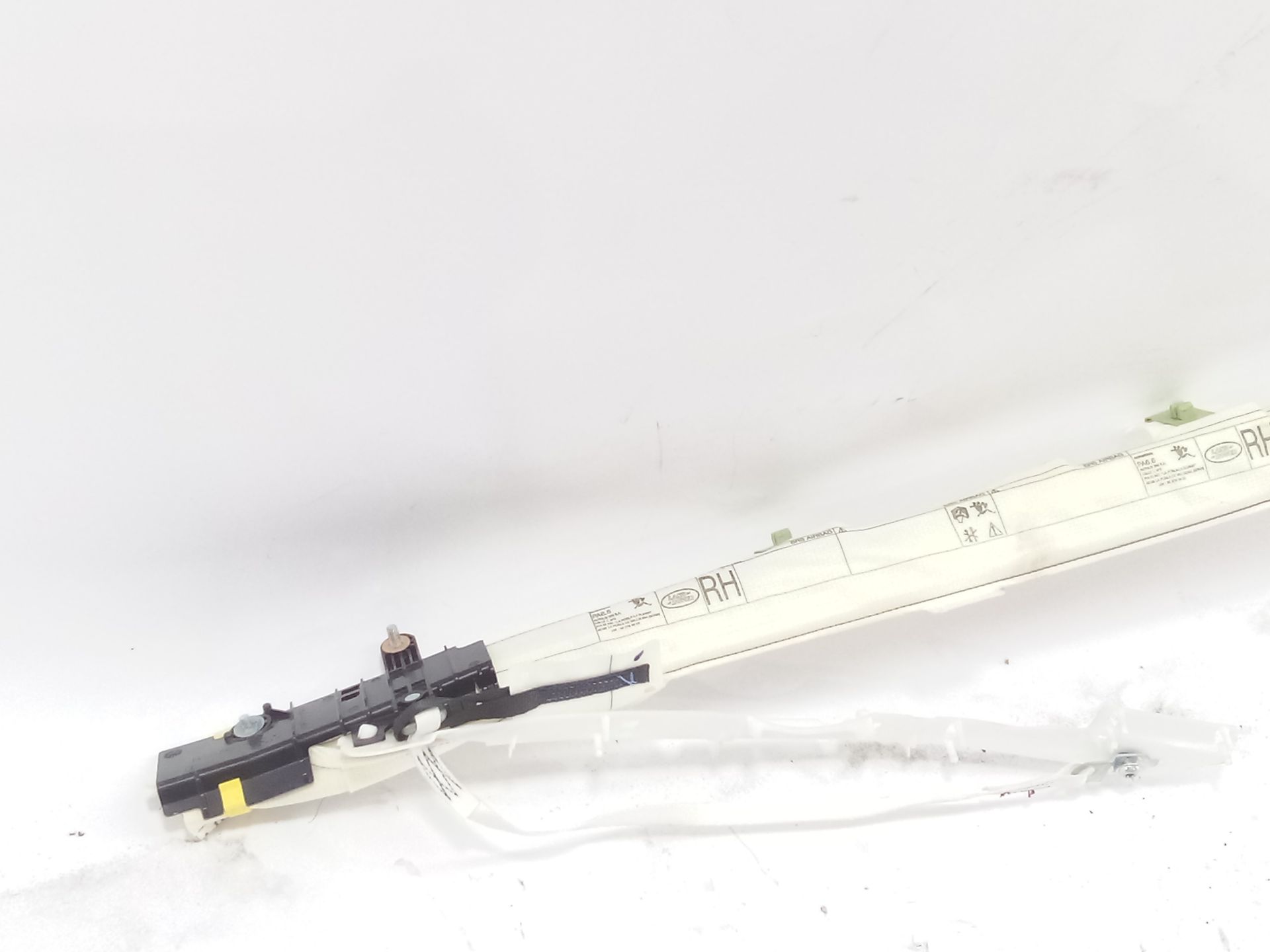 airbag_cortina_delantero_derecho_601115601_land_rover_discovery_iv_l319_3_0_td_4x4