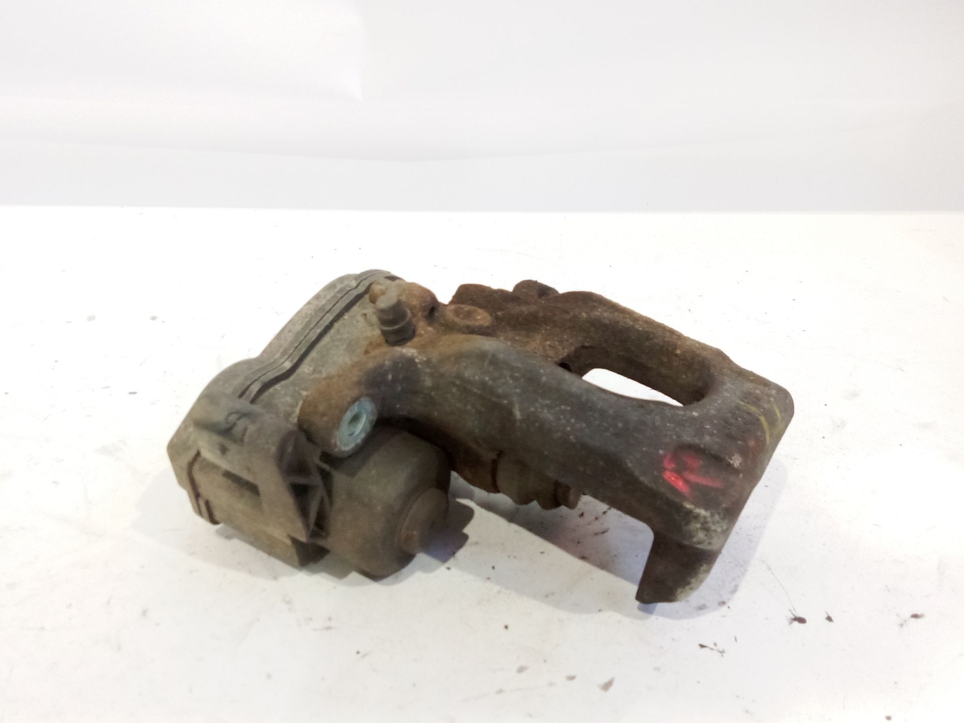 pinza_freno_trasera_izquierda_440114ca0a_nissan_x_trail_iii_t32_t32r_t32rr_1_6_dci_all_mode_4x4_i_nt32