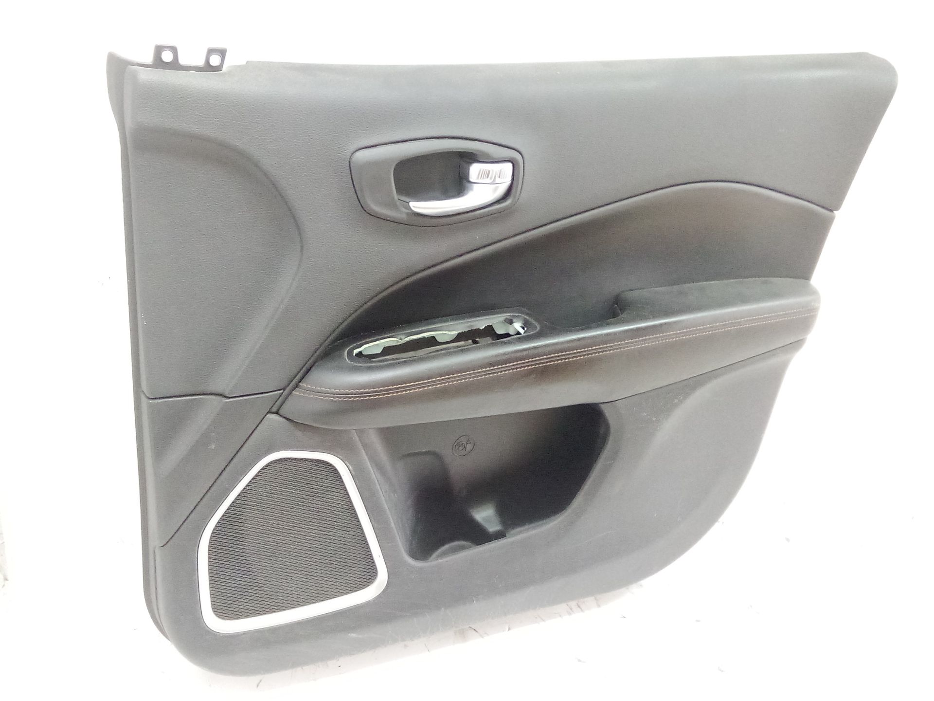 guarnecido_puerta_delantera_derecha_4gibad057_jeep_compass_mp_m6_mv_m7_1_4_multiair_4x4