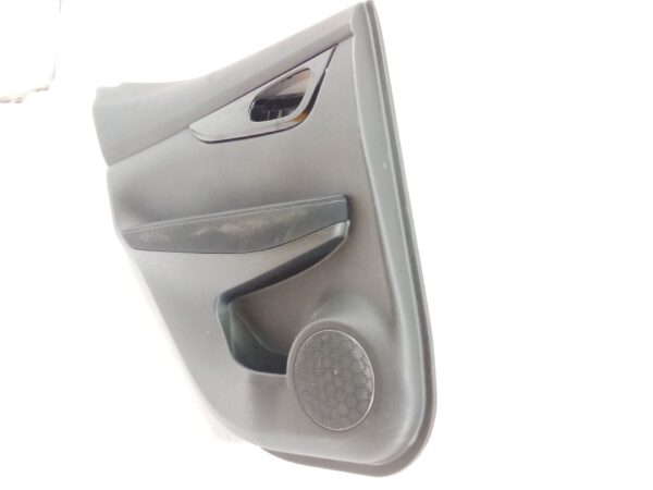 guarnecido_puerta_trasero_izquierdo_82923_nissan_qashqai_ii_j11_j11_1_6_dci_all_mode_4x4_i