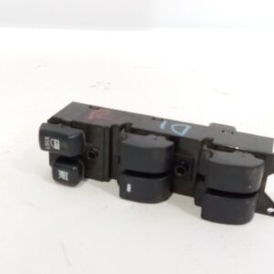 boton_elevalunas_izquierdo_8608a207_mitsubishi_asx_ga_w_1_8_di_d_4wd_ga6w