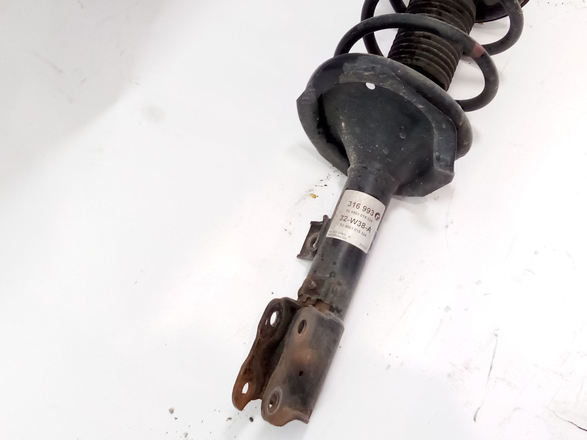 amortiguador_delantero_derecho_4060a464_316993_mitsubishi_asx_ga_w_1_8_di_d_4wd_ga6w