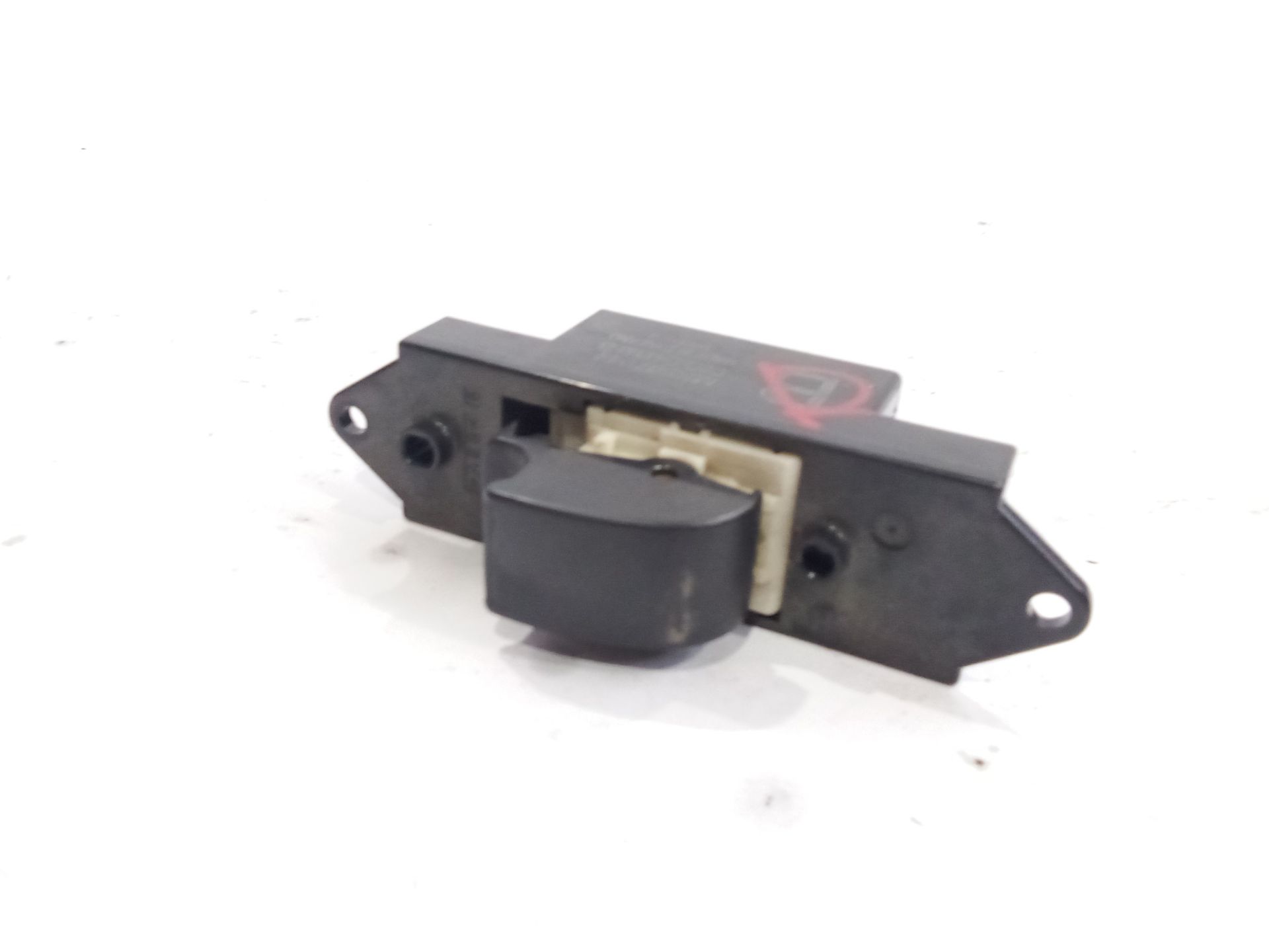 boton_elevalunas_derecho_mr587944_mitsubishi_asx_ga_w_1_8_di_d_4wd_ga6w