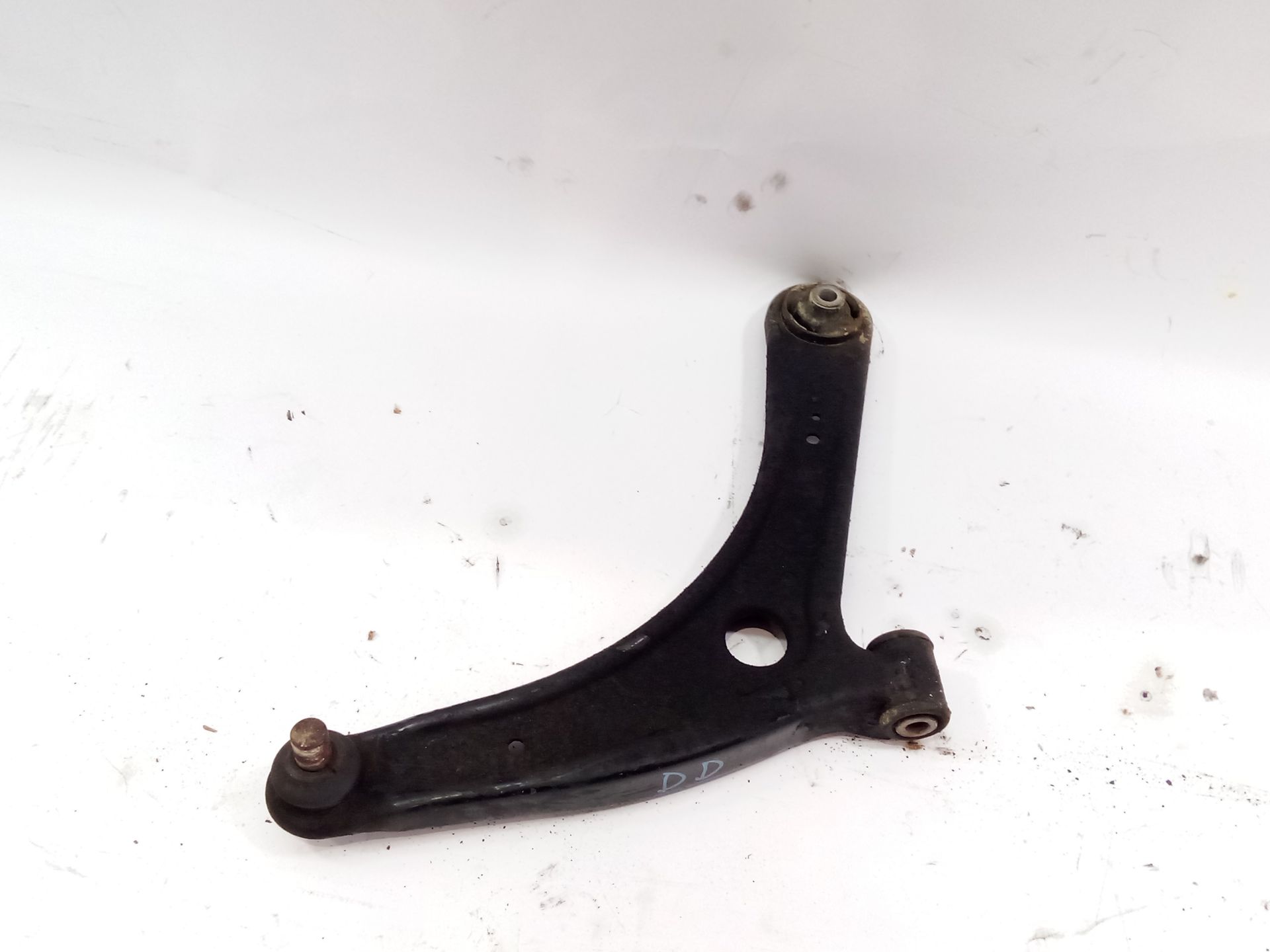 brazo_suspension_inferior_delantero_derecho_4013a280_mitsubishi_asx_ga_w_1_8_di_d_4wd_ga6w