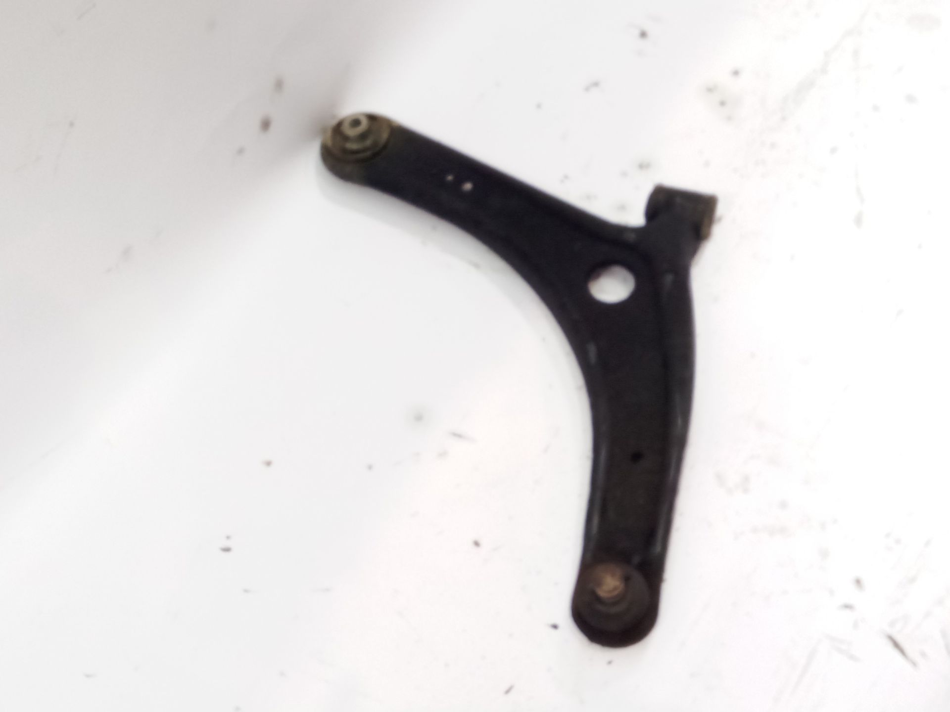 brazo_suspension_inferior_delantero_derecho_4013a280_mitsubishi_asx_ga_w_1_8_di_d_4wd_ga6w