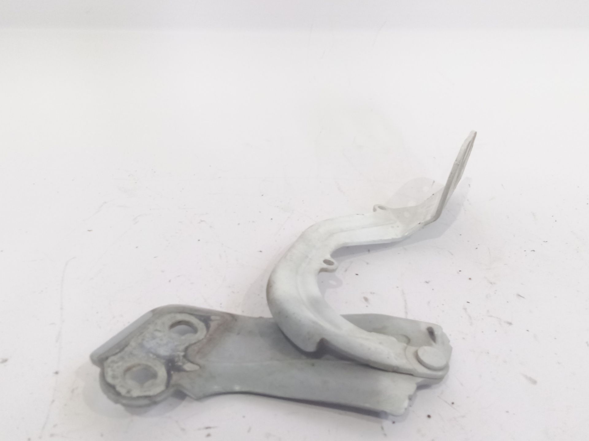 bisagra_capot_bm51a16800_ford_kuga_ii_dm2_1_5_ecoboost_4x4