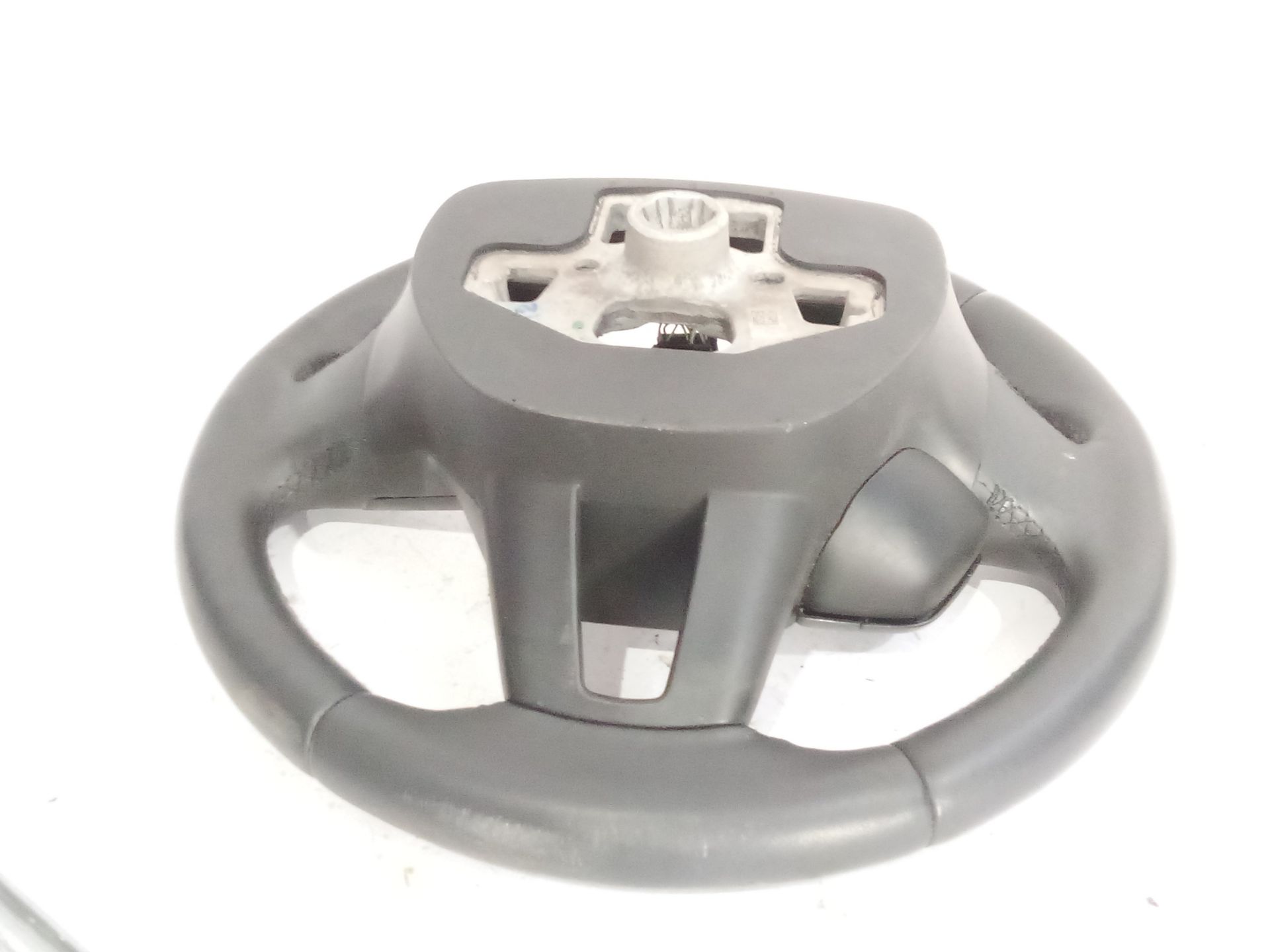 volante_1991d833005362_ford_kuga_ii_dm2_1_5_ecoboost_4x4