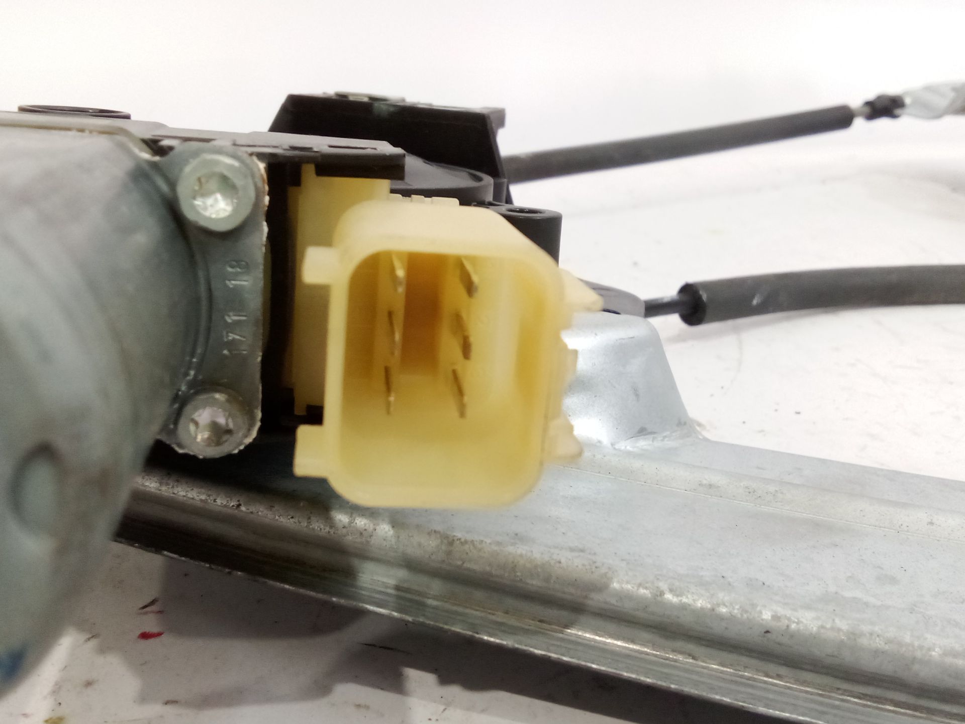 elevalunas_delantero_derecho_cj54s23200br_0130822733_cj54_s23200_br_ford_kuga_ii_dm2_1_5_ecoboost_4x4