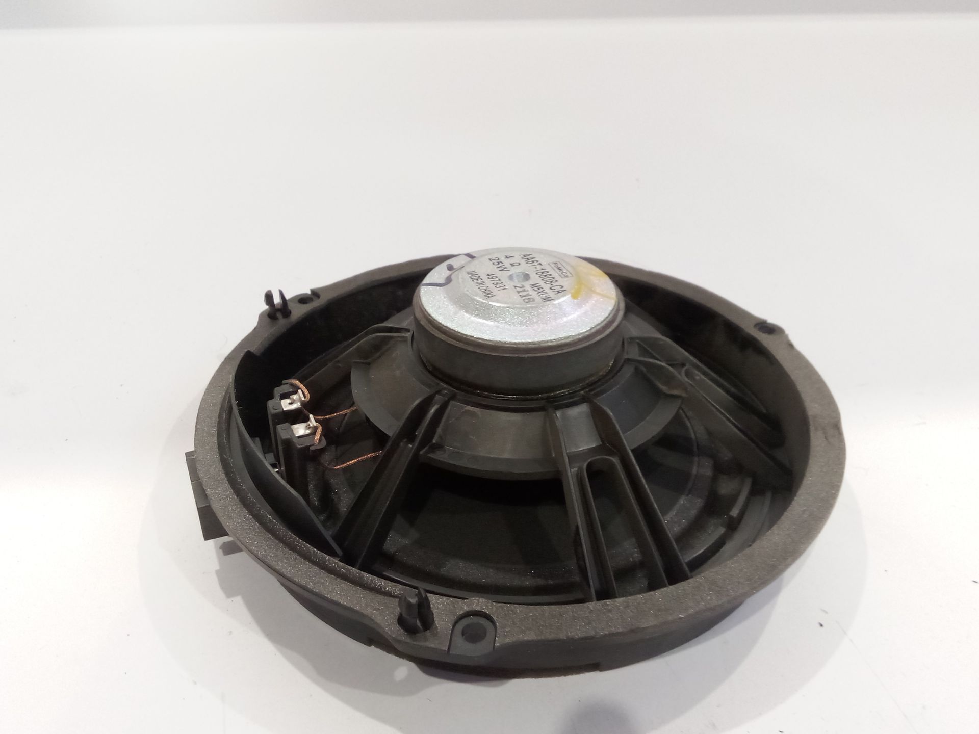 altavoz_18808_ford_kuga_ii_dm2_1_5_ecoboost_4x4