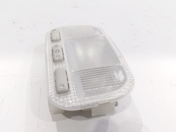 luz_interior_9680713880_fiat_scudo_autobus_270_272_2_0_d_multijet