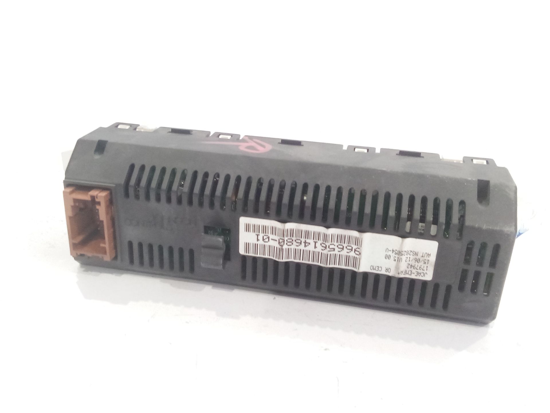 pantalla_interior_966561468001_fiat_scudo_autobus_270_272_2_0_d_multijet