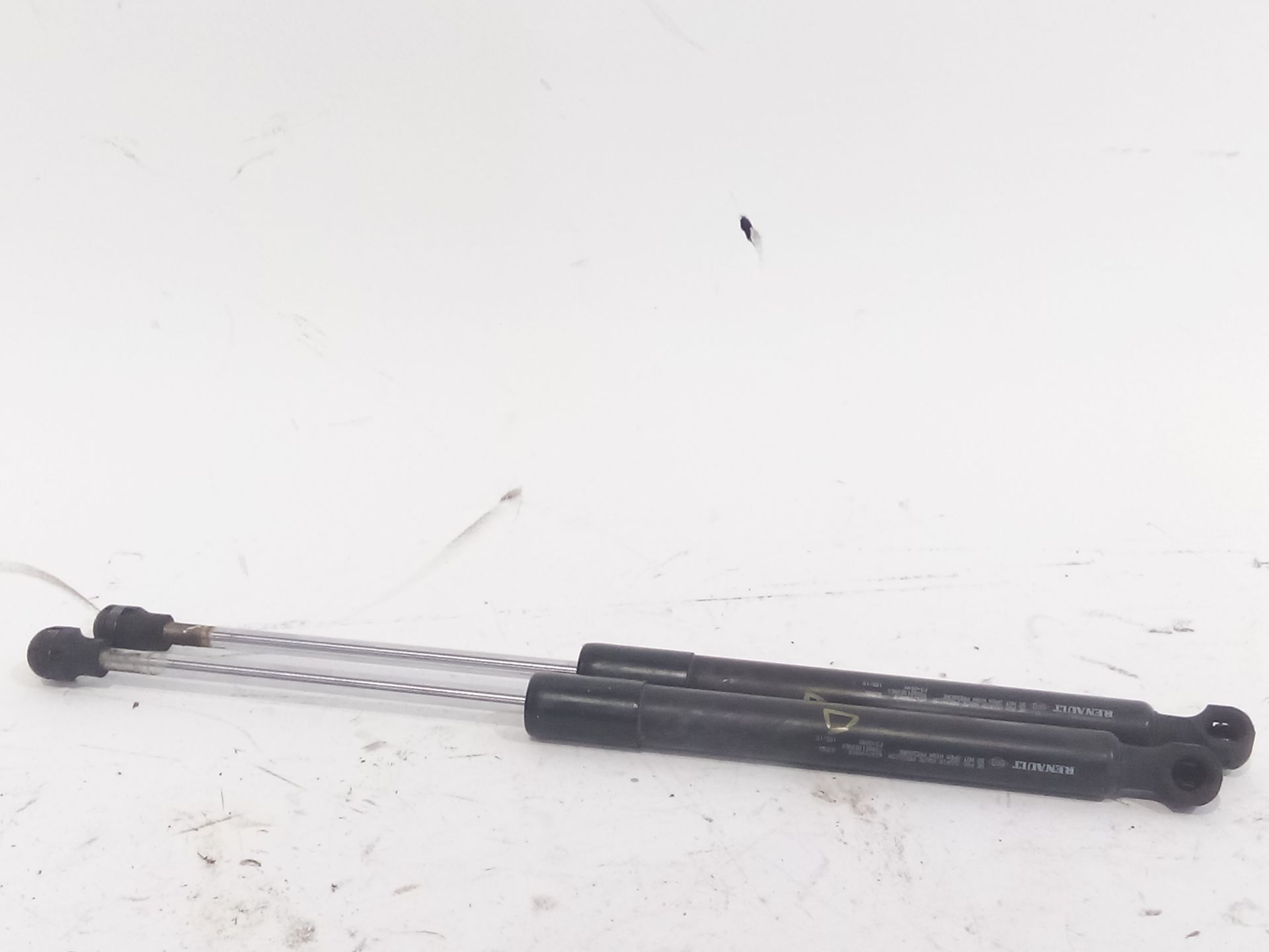 amortiguadores_capo_654709991r_renault_captur_i_j5_h5_1_5_dci_90