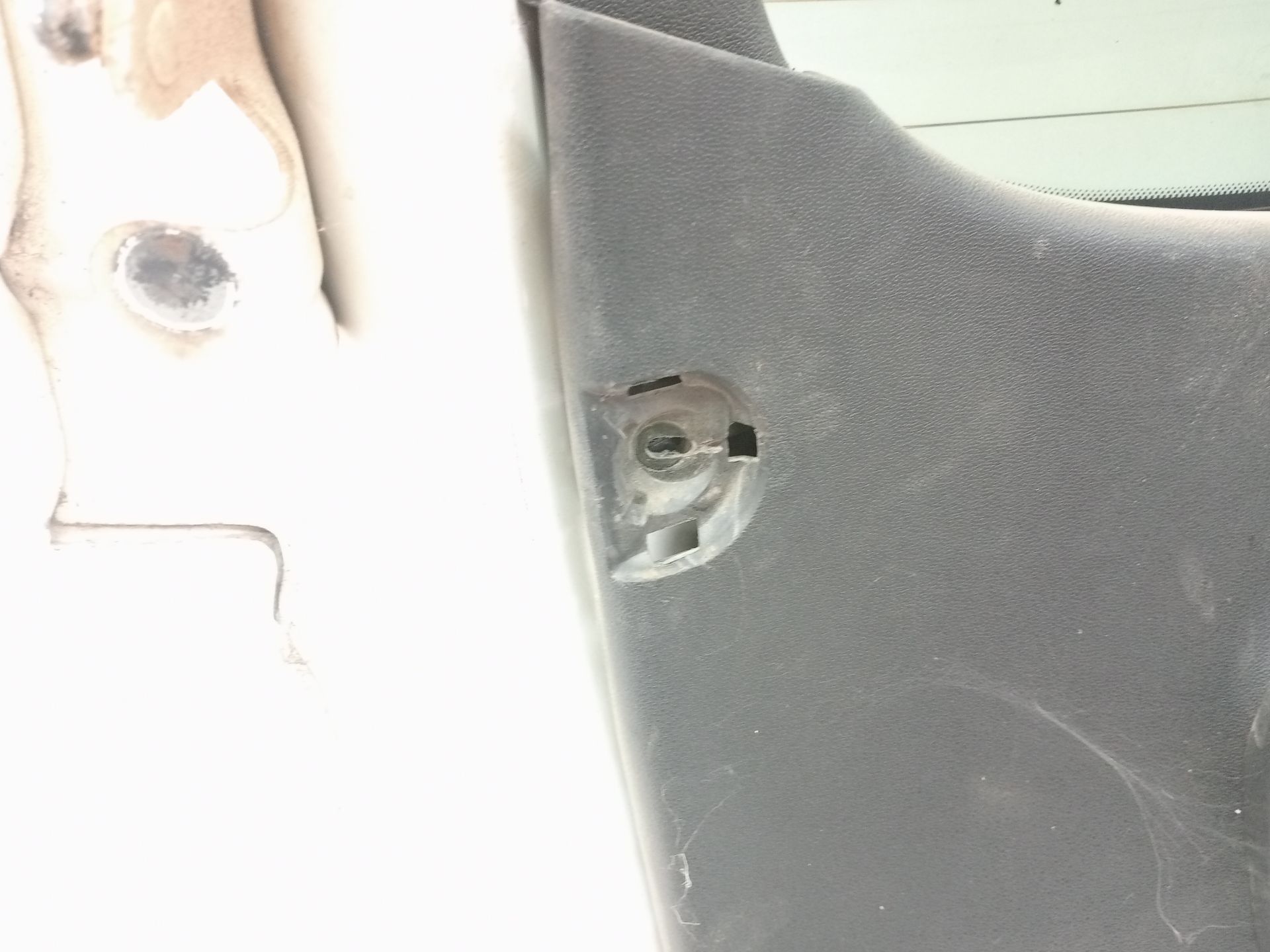 porton_trasero_8701cg_ewp_pintura_blanco_banquise_8701_cg_citr_n_c3_ii_sc_1_4_hdi_70_sc8hzc_sc8hr0_sc8hp4