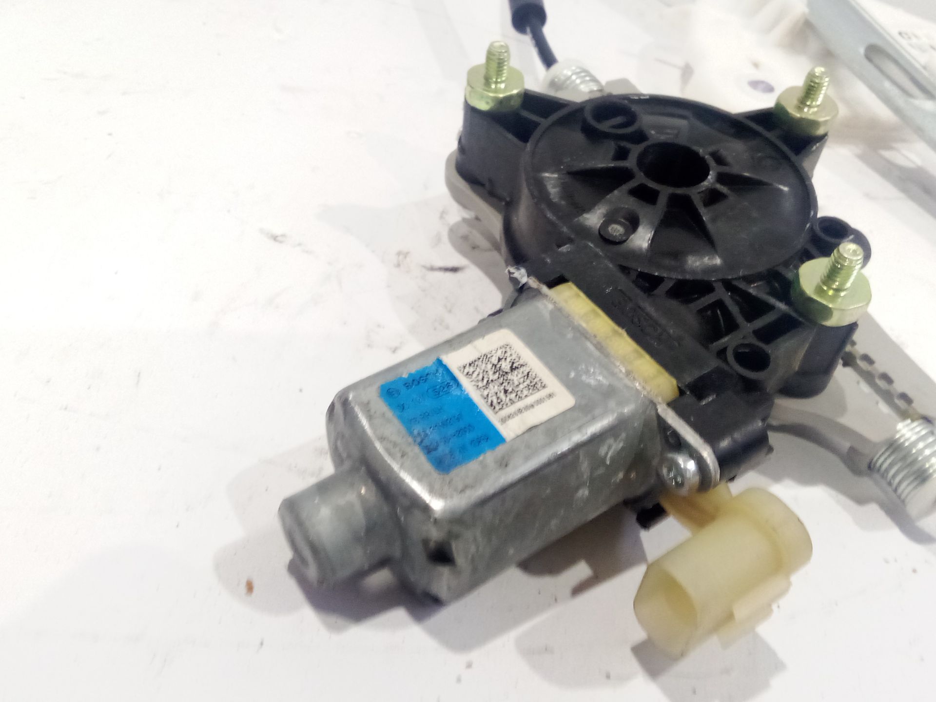 elevalunas_trasero_izquierdo_83401h8100_kia_stonic_yb_1_0_t_gdi_eco_dynamics