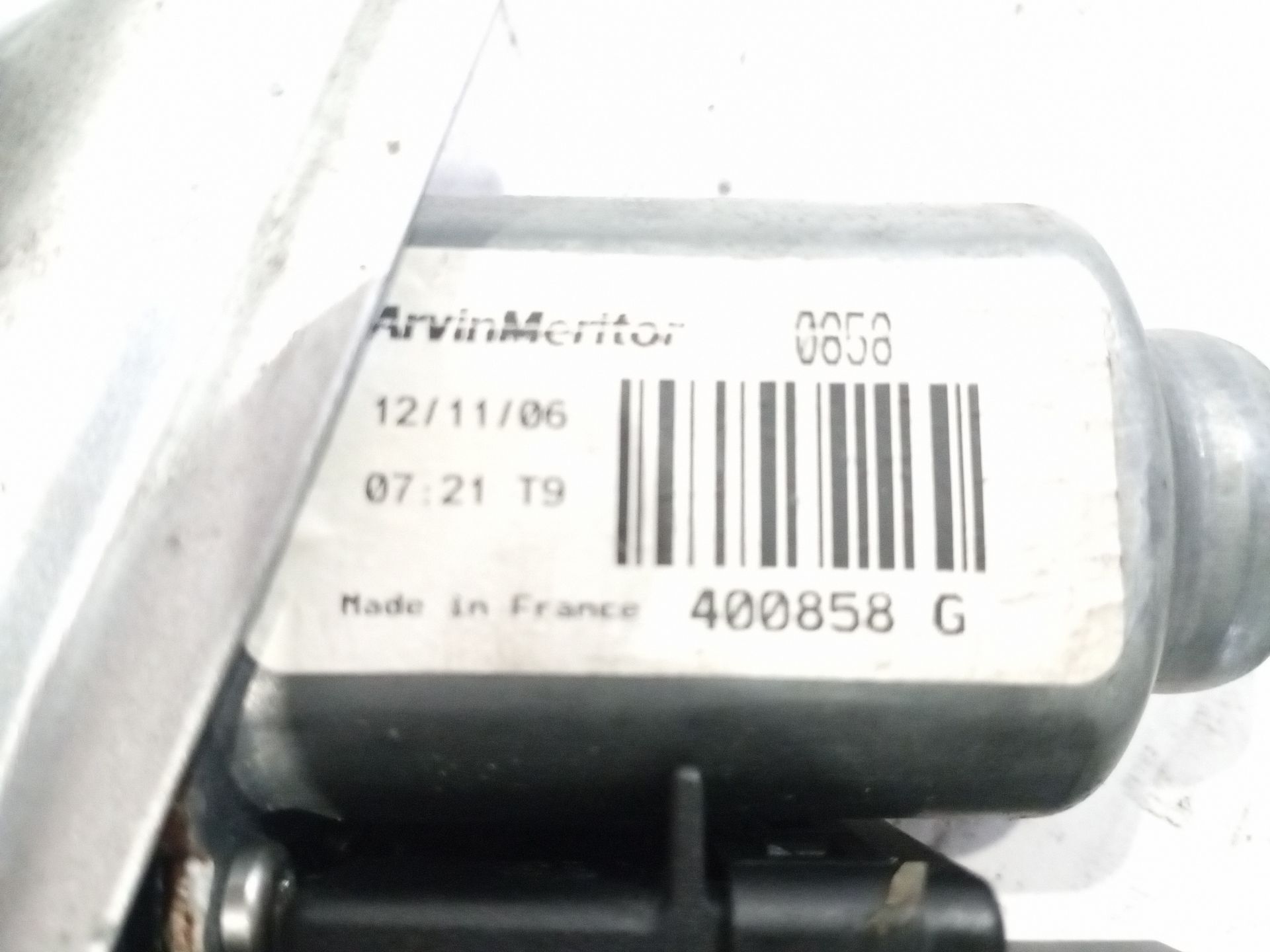 elevalunas_delantero_izquierdo_electrico_400858g_renault_clio_iii_br0_1_cr0_1_1_5_dci_br0h_cr0h_cr1s_br1s