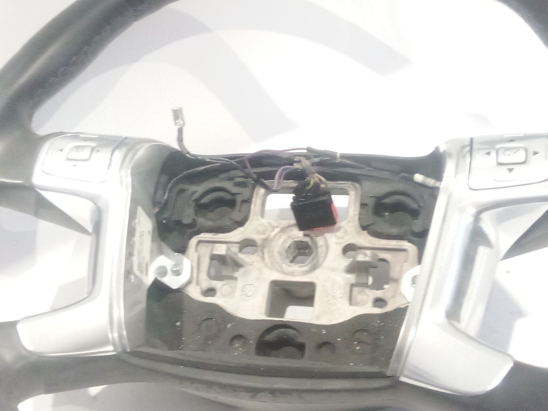 volante_am213600dc3zhe_6m2t14k147ah_am21_3600_dc3zhe_ford_mondeo_iv_sedan_ba7_2_0_flexifuel