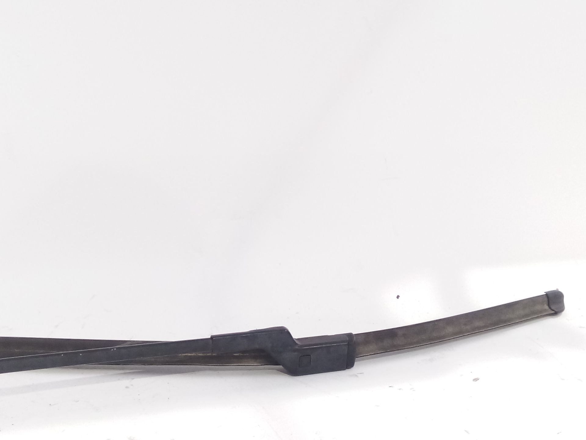 brazo_limpia_delantero_derecho_3c1955410b_3c1_955_410_b_volkswagen_passat_b6_3c2_2_0_tdi