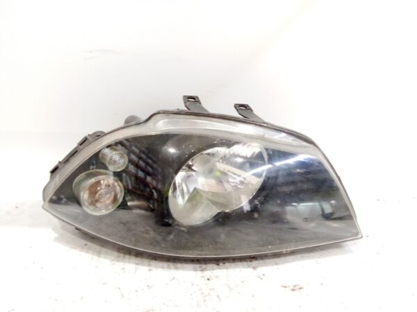 faro_derecho_6l1941752_seat_ibiza_iii_6l1_1_9_sdi