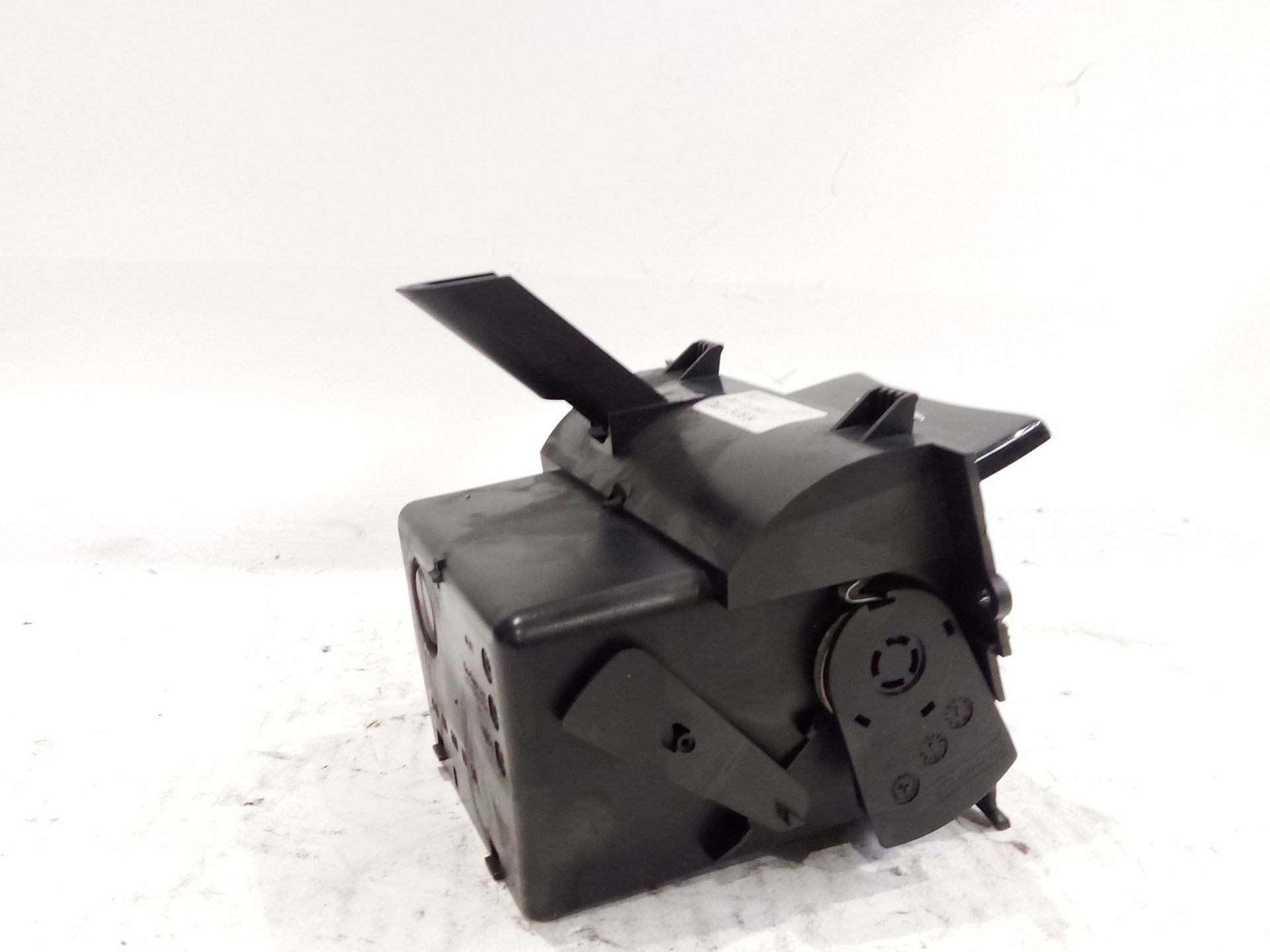 cajon_portaobjetos_a2116800350_mercedes_benz_clase_e_w211_e_270_cdi_211_016