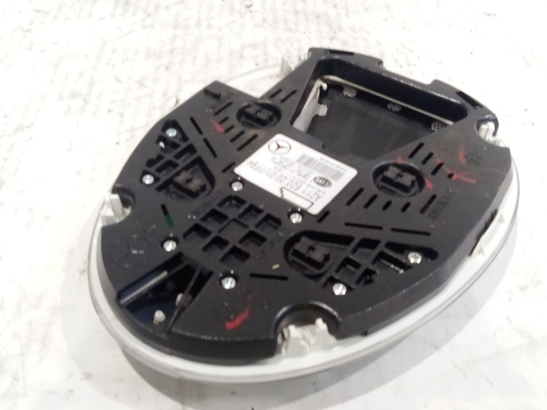 luz_interior_a2118202001_mercedes_benz_clase_e_w211_e_270_cdi_211_016