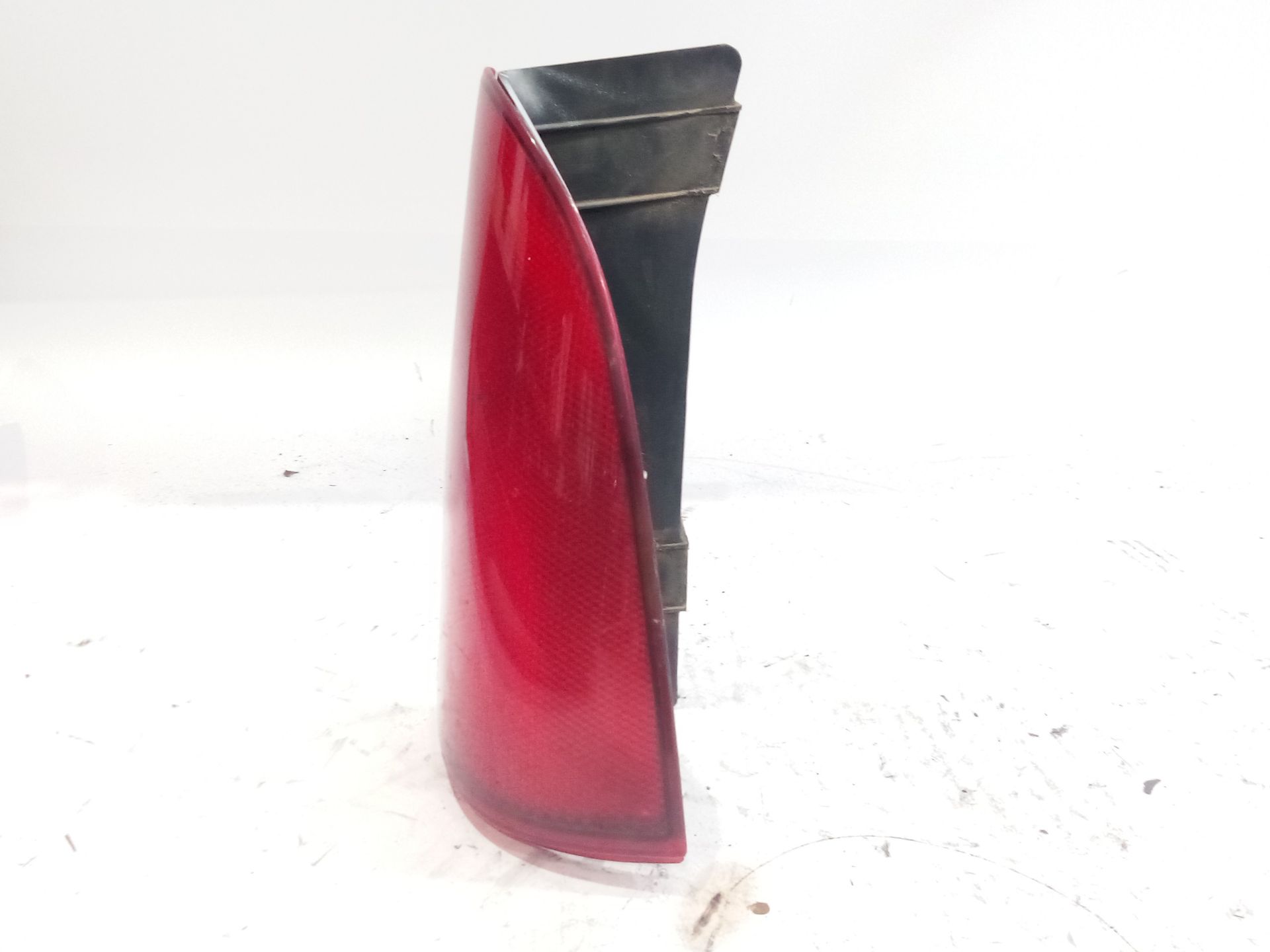 piloto_catadioptrico_derecho_a6398201964_a_639_820_19_64_mercedes_benz_vito_autobus_w639_111_cdi_639_701_639_703_639_705