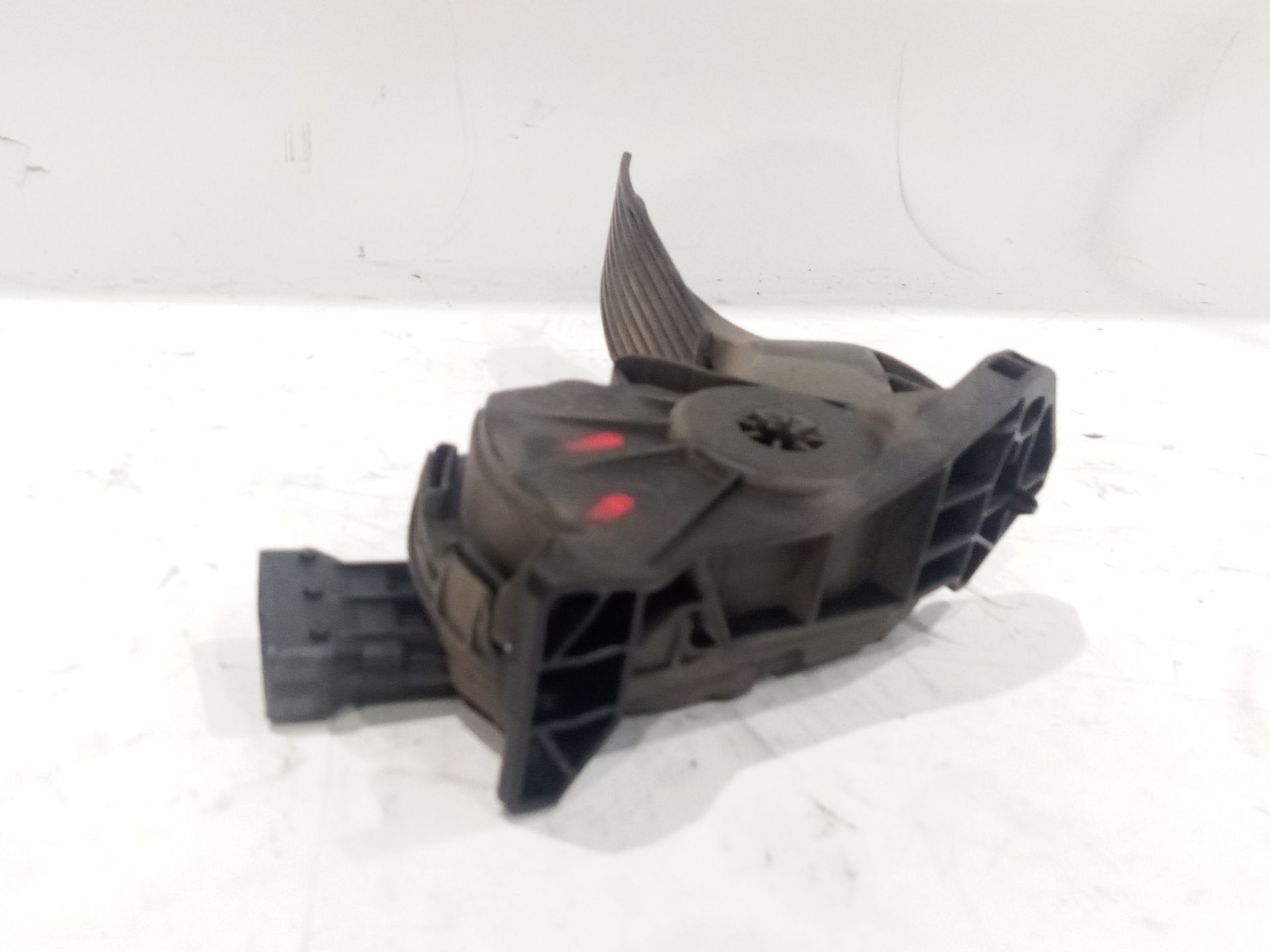 potenciometro_pedal_13237352_opel_insignia_a_sports_tourer_g09_2_0_cdti_35