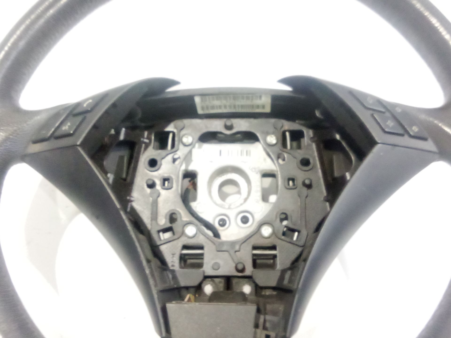 volante_32346763359_slb642764014_32_34_6_763_359_bmw_5_e60_530_d