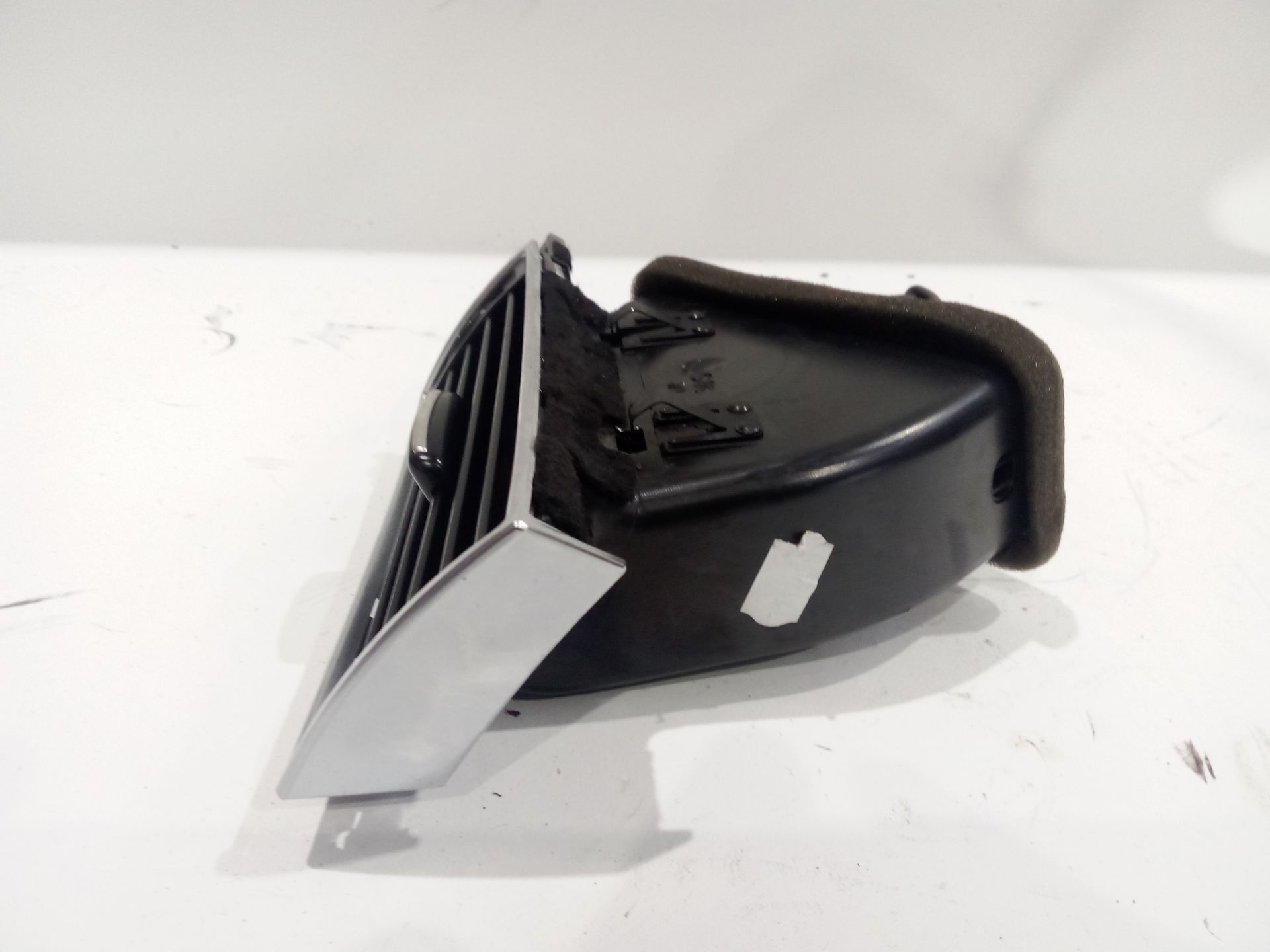 aireador_4f1820902_audi_a6_c6_4f2_2_0_tdi