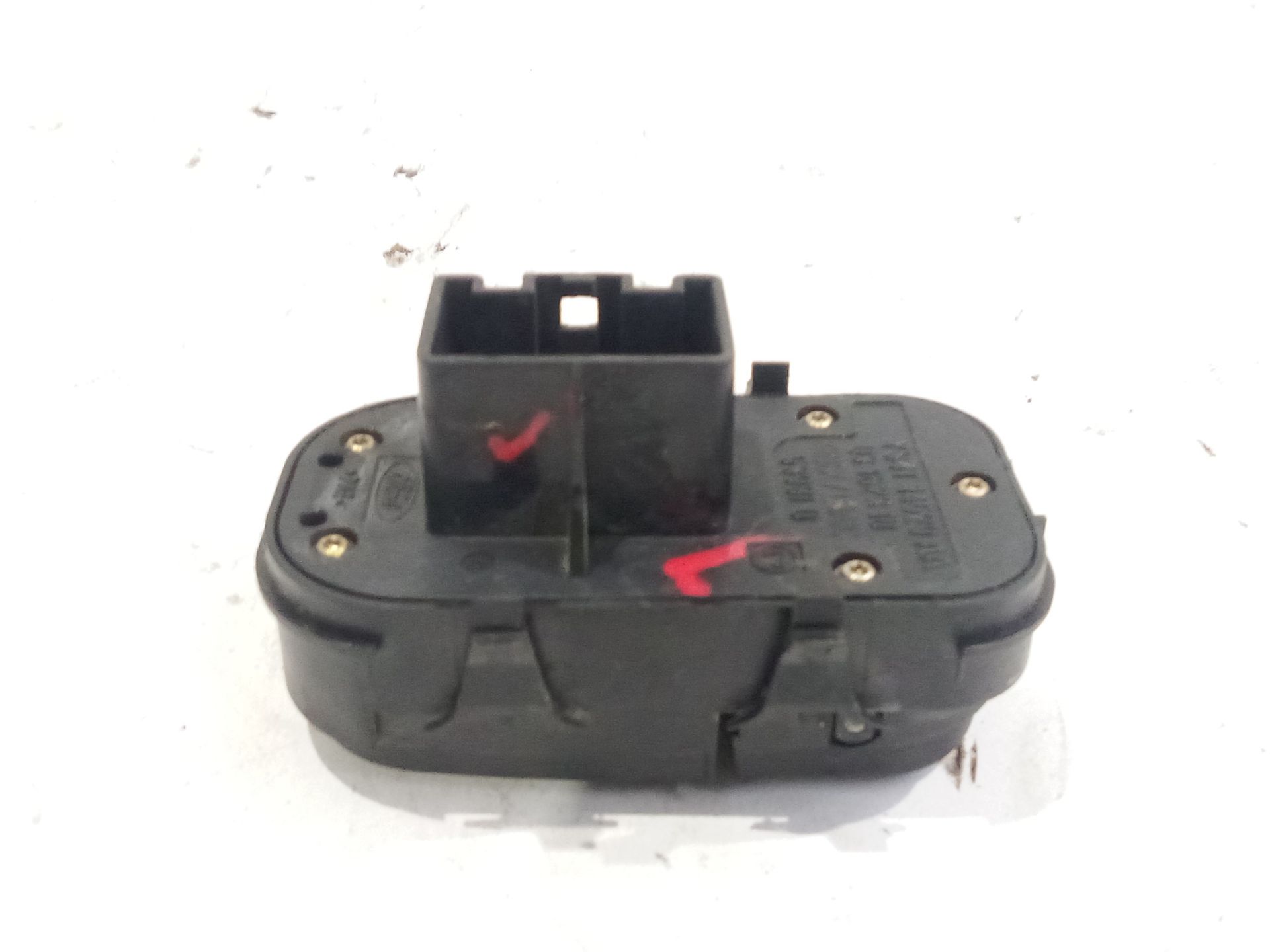 mando_elevalunas_delantero_izquierdo_ys4t_ford_focus_1_ano_98_14529aa_al_de