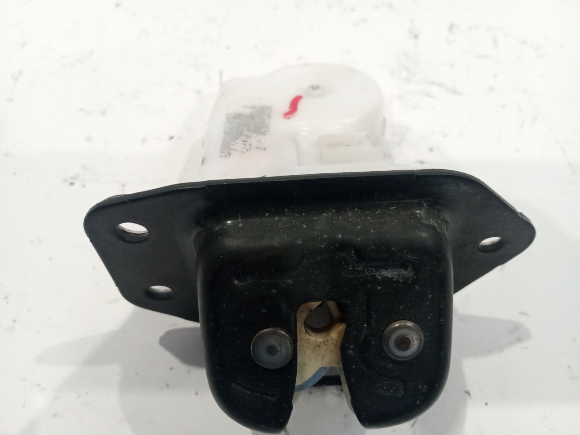 cerradura_maletero_porton_8200948107_renault_twingo_ii