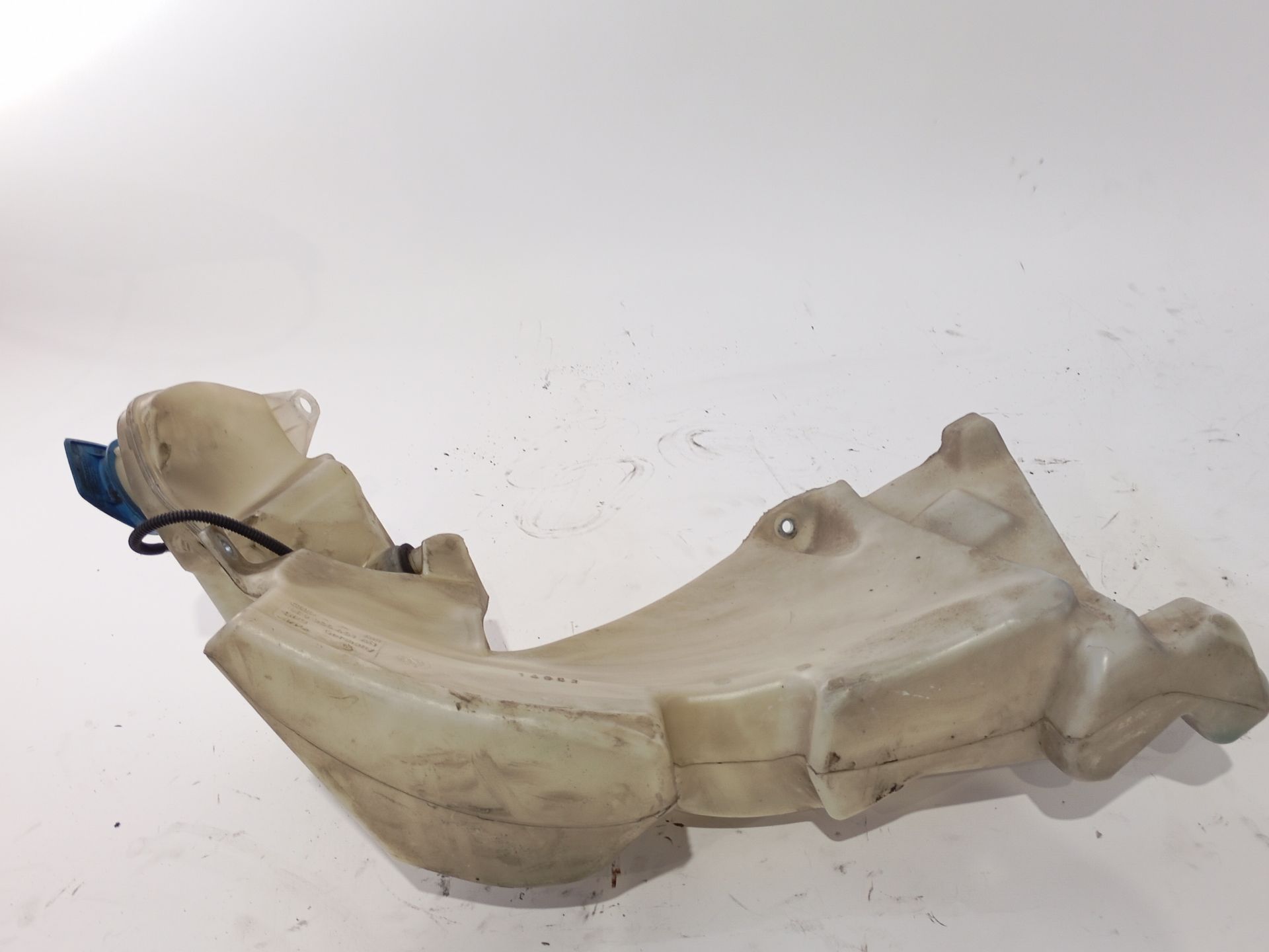 deposito_limpia_8e0955451an_audi_a4_b7_8ec_3_0_tdi_quattro