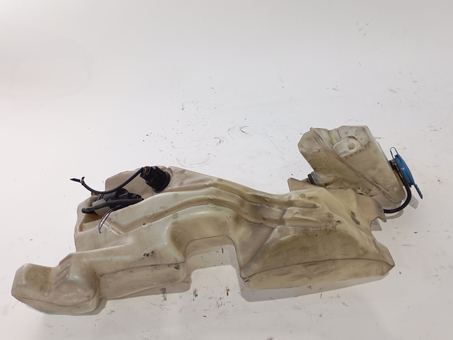 deposito_limpia_8e0955451an_audi_a4_b7_8ec_3_0_tdi_quattro