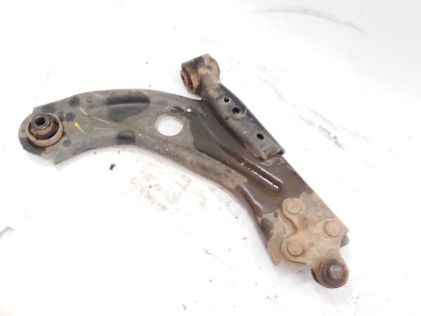 brazo_suspension_inferior_delantero_izquierdo_9816865580_98_168_655_80_peugeot_rifter_1_5_bluehdi_130