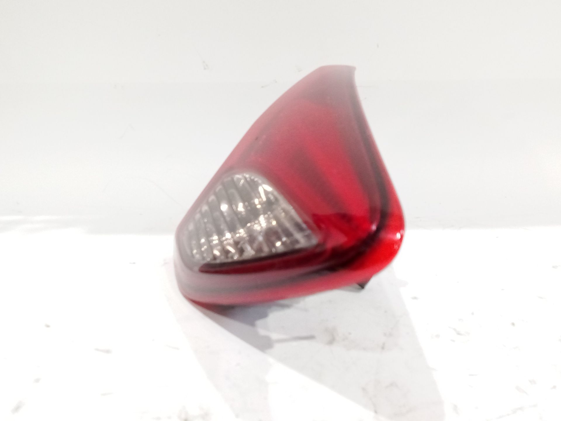 piloto_trasero_izquierdo_interior_kd53513g0c_kd53_51_3g0c_mazda_cx_5_ke_gh_2_2_d_ke2fw