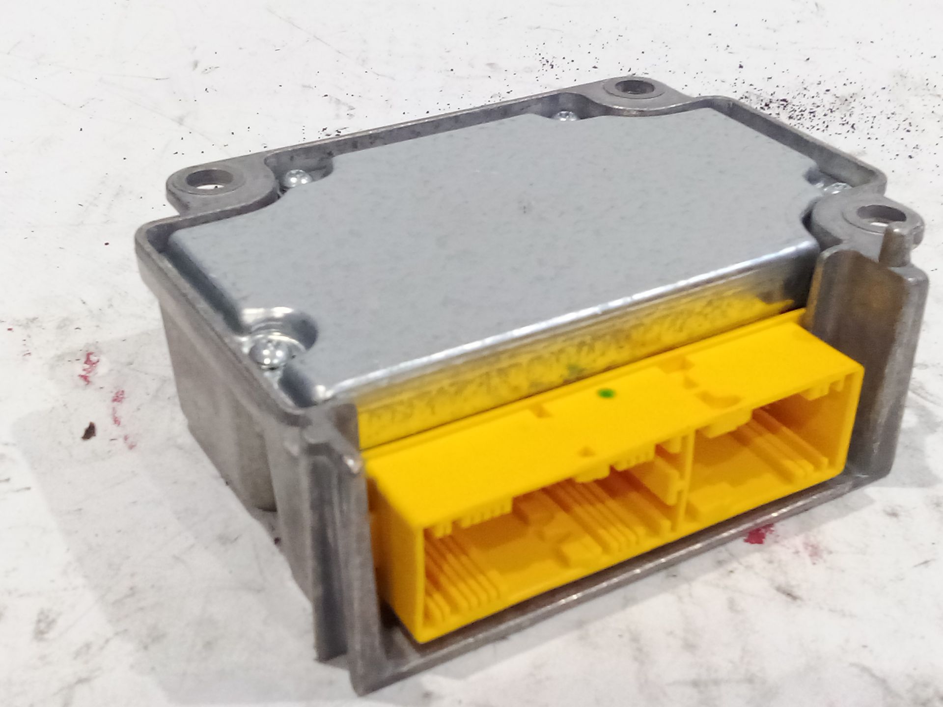 centralita_airbag_a169820662627053160032_mercedes_benz_clase_b_sports_tourer_w245_b_200_turbo_245_234