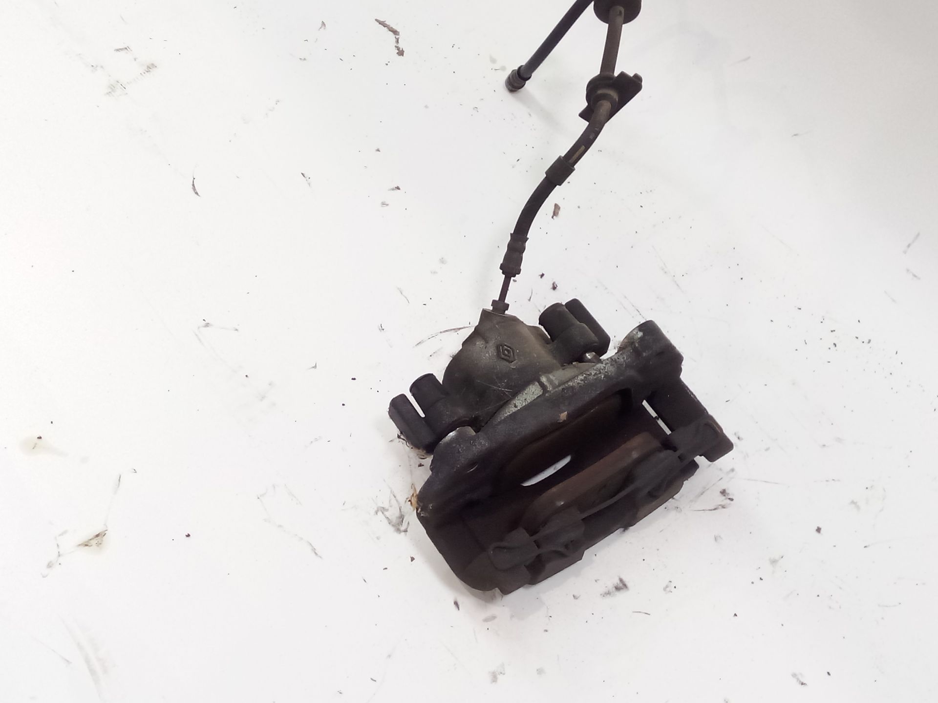 pinza_freno_delantera_derecha_410010001r_renault_laguna_iii_bt0_1_2_0_dci_bt07_bt0j_bt14_bt1a_bt1s