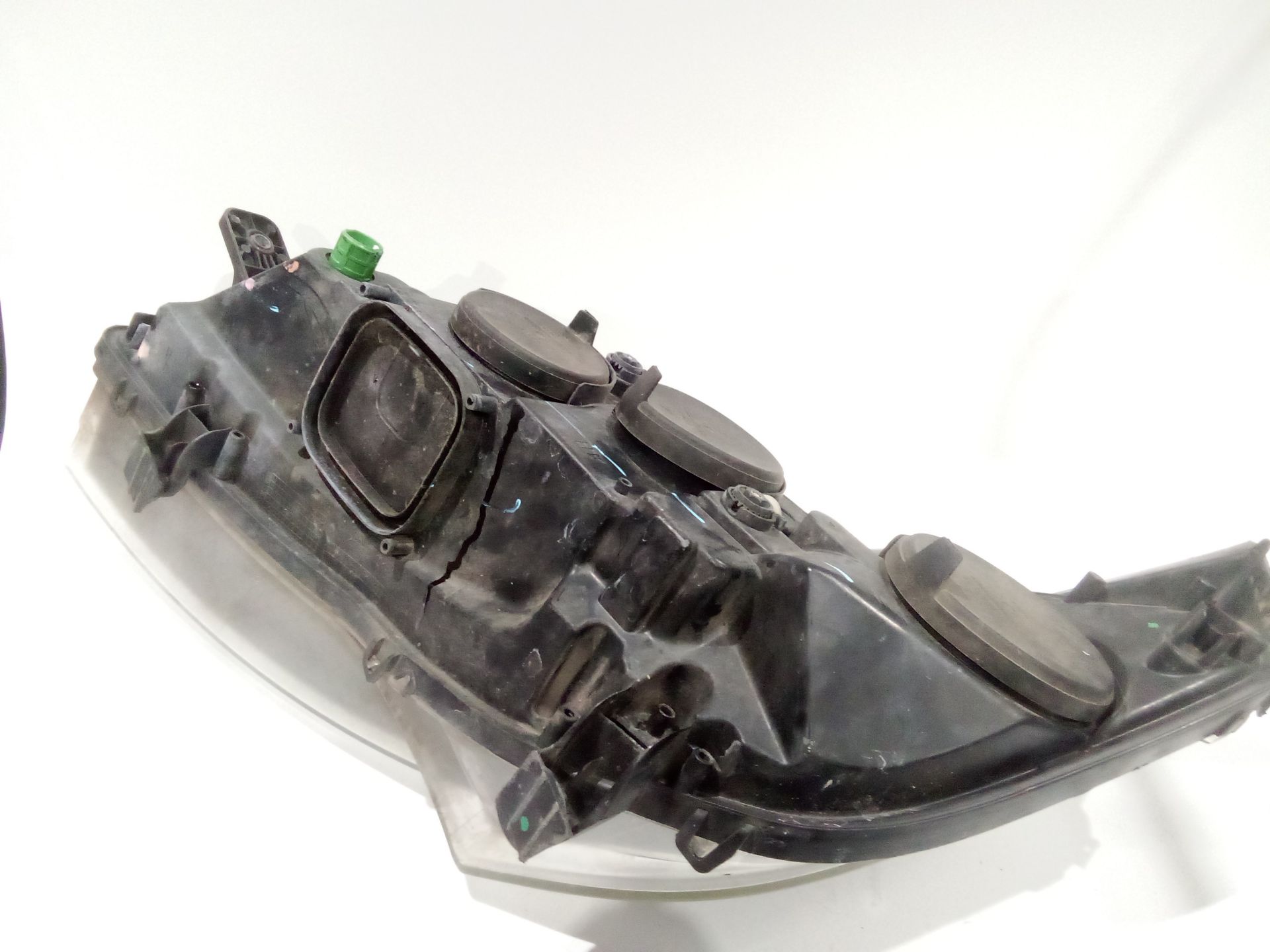 faro_derecho_1682746680_citr_n_jumper_ii_furgoneta_2_0_bluehdi_160