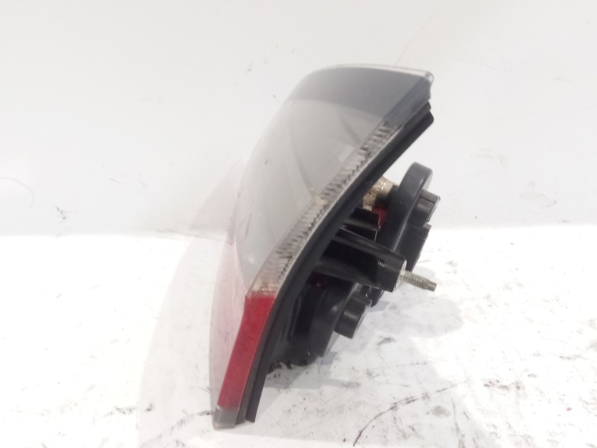 piloto_trasero_derecho_interior_6m2113a602cf_1460784_6m21_13a602_cf_ford_s_max_wa6_2_0_tdci