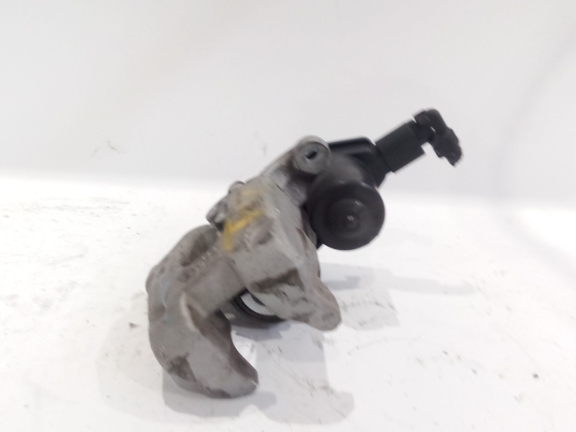 pinza_freno_trasera_izquierda_1651759580_peugeot_208_ii_ub_up_uw_uj_1_2_puretech_100