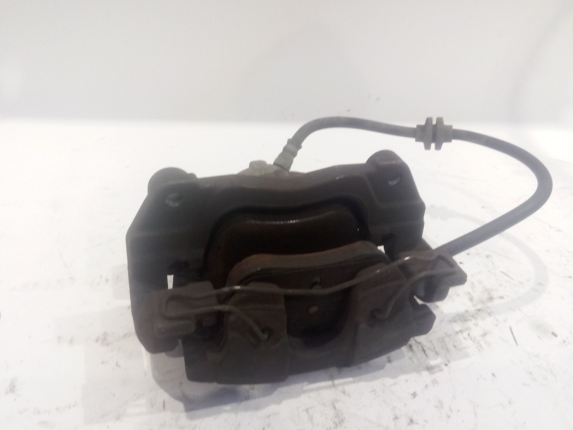 pinza_freno_delantera_derecha_410016711r_renault_scenic_iii_jz0_1_1_5_dci