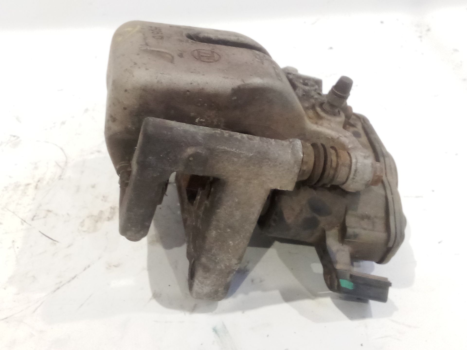 pinza_freno_trasera_derecha_440005716r_renault_austral_tce_130