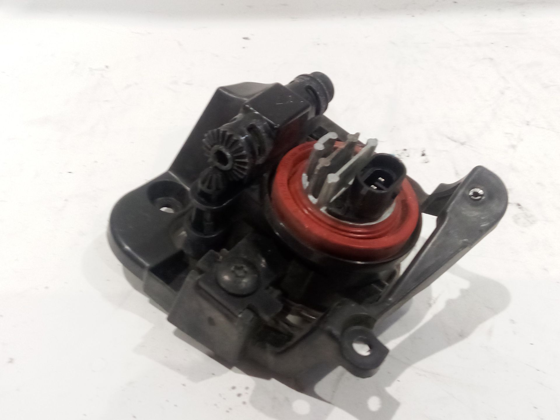 faro_antiniebla_izquierdo_261550862r_renault_megane_iv_hatchback_b9a_m_n_1_5_blue_dci_115_b9a6