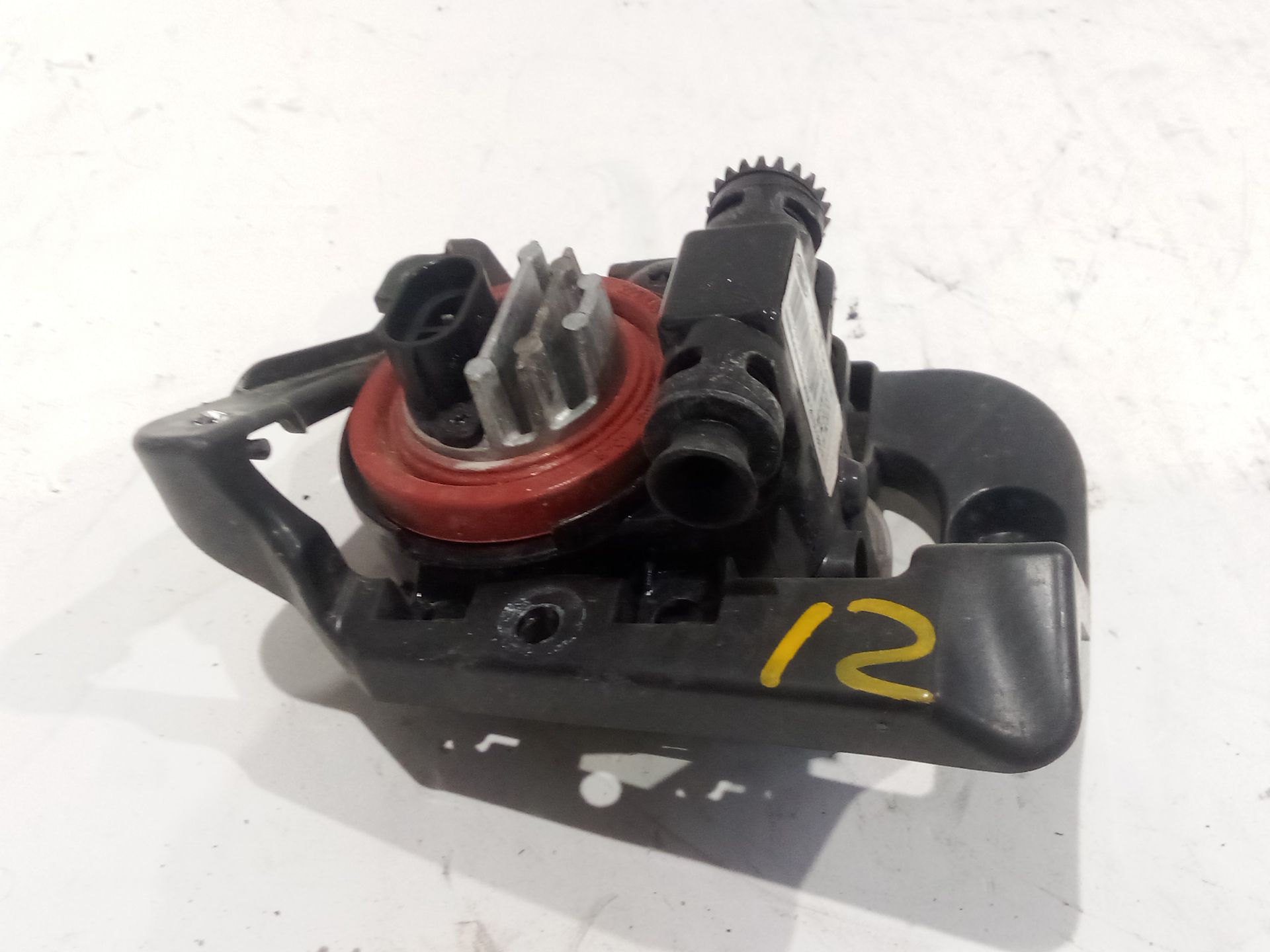 faro_antiniebla_izquierdo_261550862r_renault_megane_iv_hatchback_b9a_m_n_1_5_blue_dci_115_b9a6